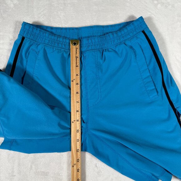 Lululemon Shorts Men Size M Blue Lined 9" Inseam Running Gym Pace Breaker EUC - Picture 5 of 10